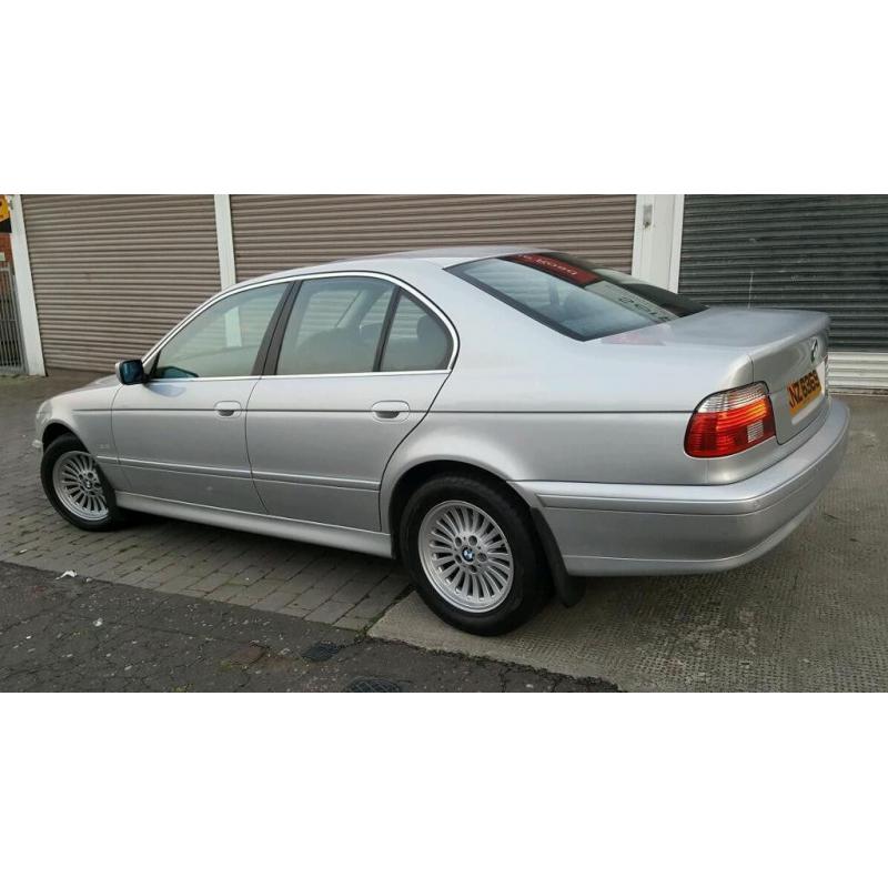 BMW 520i SE (2.2 6cylinder 170bhp)