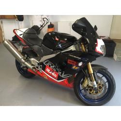 Aprilia RSV 1000 Mille R