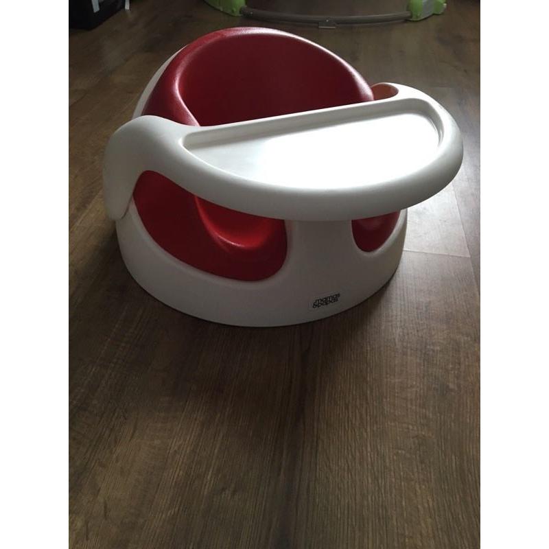 Mamas & Papas red snug/bumbo seat