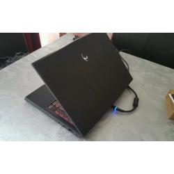 ALIENWARE M14X / CORE I5 2ND GEN /750GB /10 GB RAM /NVIDIA GT555 1.5GB/FULL OFFICE. ....