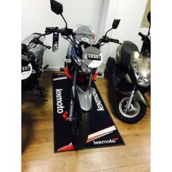 New 2016 Lexmoto Venom SE 125 ***** Two years warranty ****