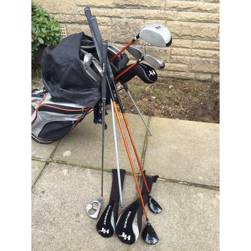 Golf Clubs, bag, Nike shoes. Great starter pack.