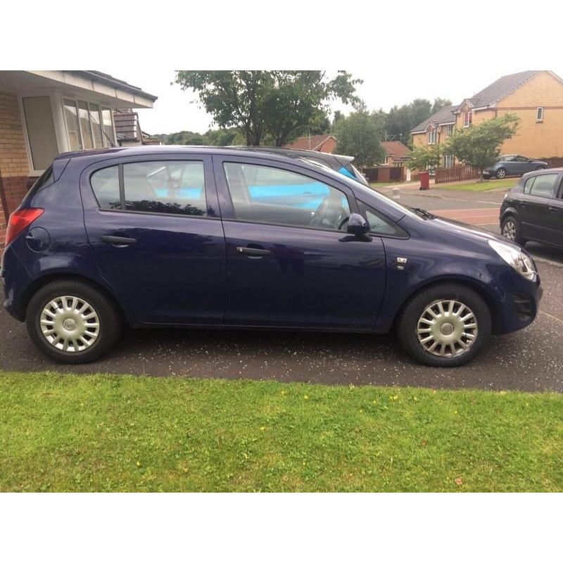 Vauxhall corsa s 1.2 5dr 2011 25,000 mileage full Arnold Clark history