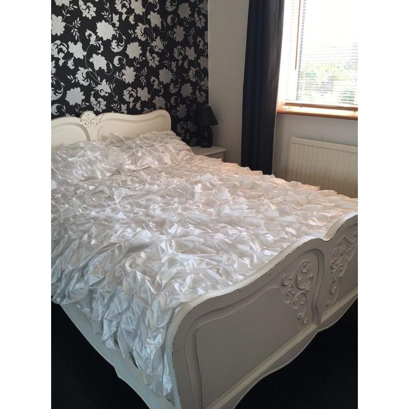 Shabby chic, white double bed & matching his/hers bedside cabinets