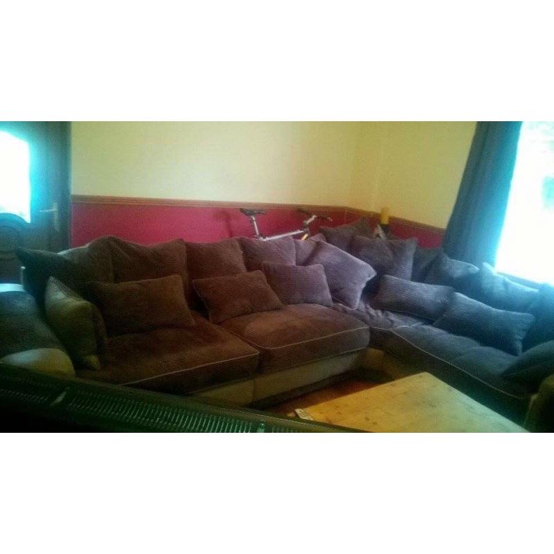 brown corner couch 3m x 2m