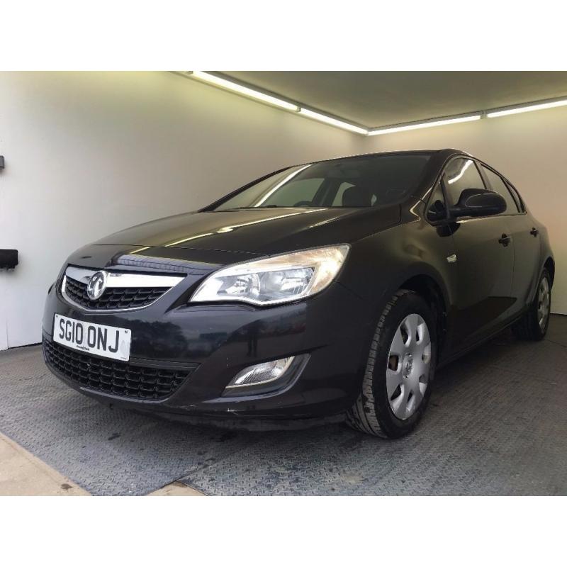 2010 | Vauxhall Astra 1.6 Exclusiv | Petrol | Auto | 1 Former Keeper | 9 Months MOT | CAT D