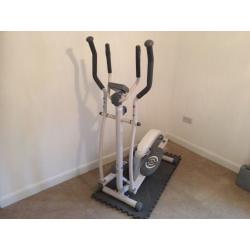 Cross trainer - excellent condition - LCD screen