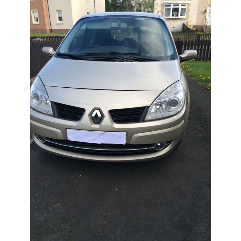 Renault scenic