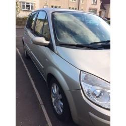 Renault scenic