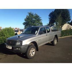 2004 Mitsubishi L200 4x4 4work 2.5l diesel. 2 door, king cab. Genuine low miles.