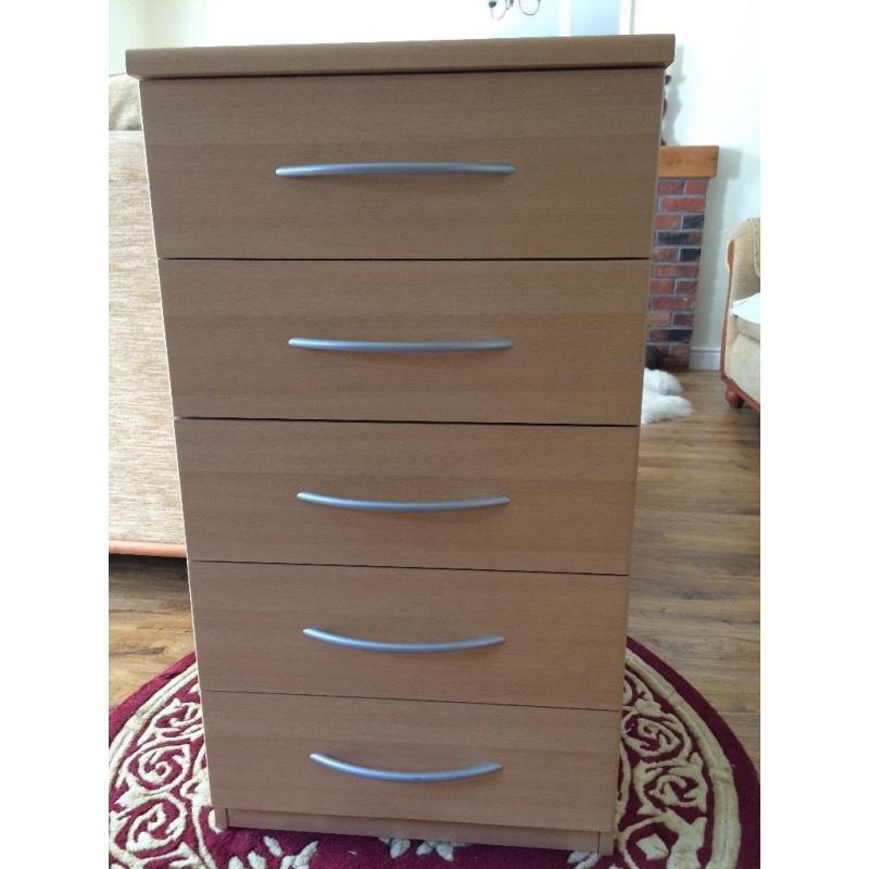 Slim tall chest of drawers