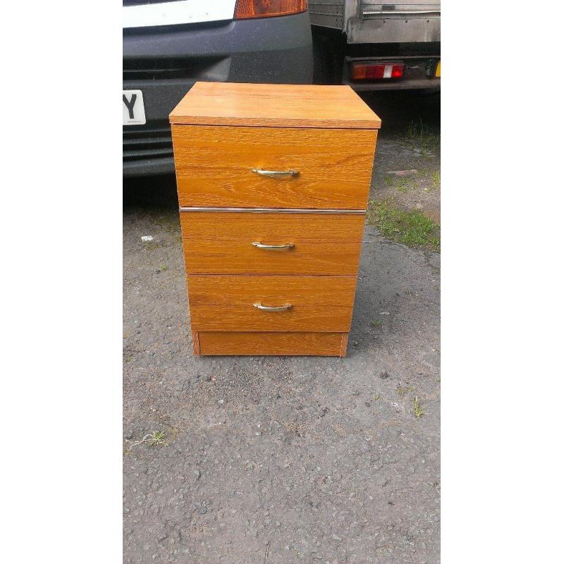 Bedside chest of drawers. Good condition.