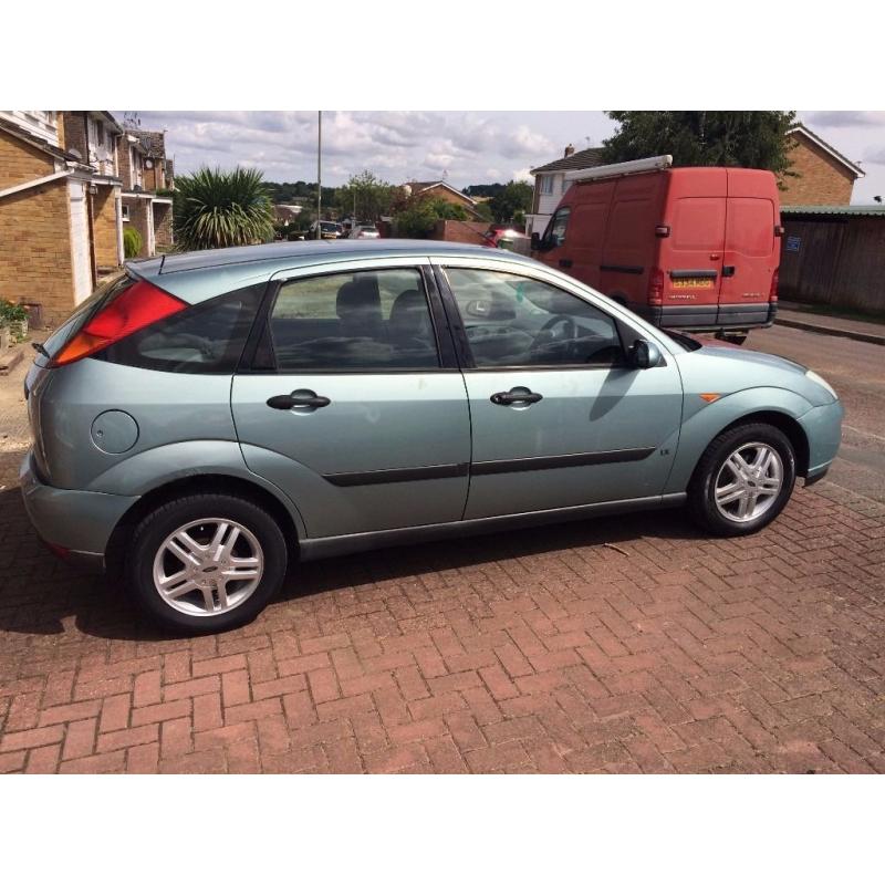 FORD FOCUS LX 16V 1999, 1796cc, 5 door hatchback, Manual, Petrol