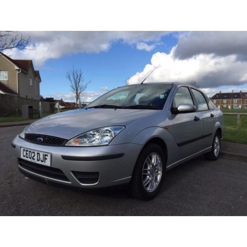 2002 FORD FOCUS 1.6 LITRE SALOON SERVICE HISTORY 1 FORMER KEEPER WITH MOT