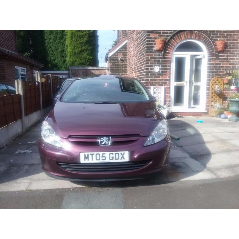 Peugeot 307cc 3 door Cabrolet 83k miles For Sale