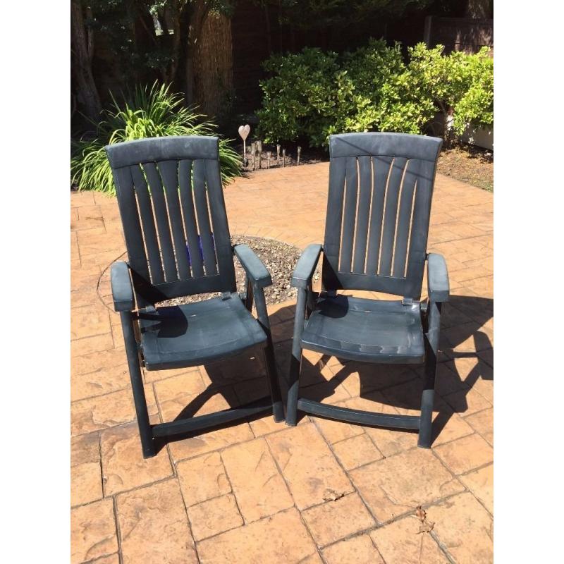 Garden Reclining Chairs x2