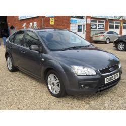 Ford Focus 1.6 Ghia 5dr 3 months warranty