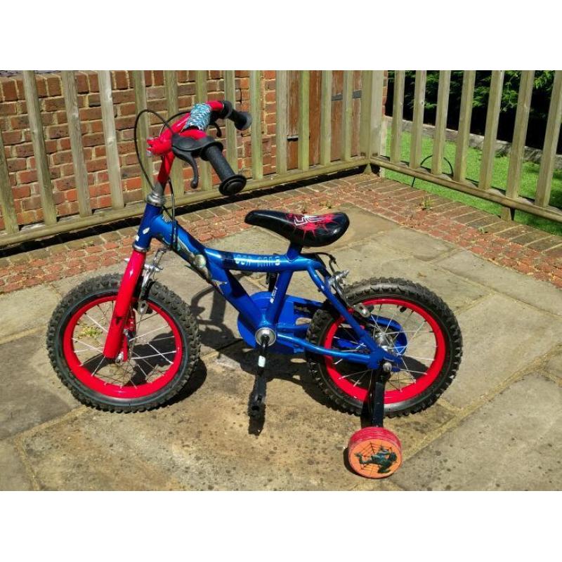 Spiderman 3 bike with stabilisers