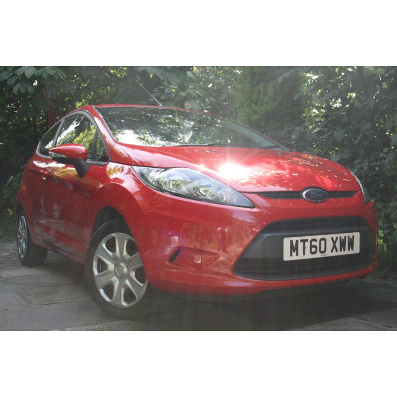 Ford **NEW SHAPE FIESTA** MK7 1.25 Edge 3 door RED