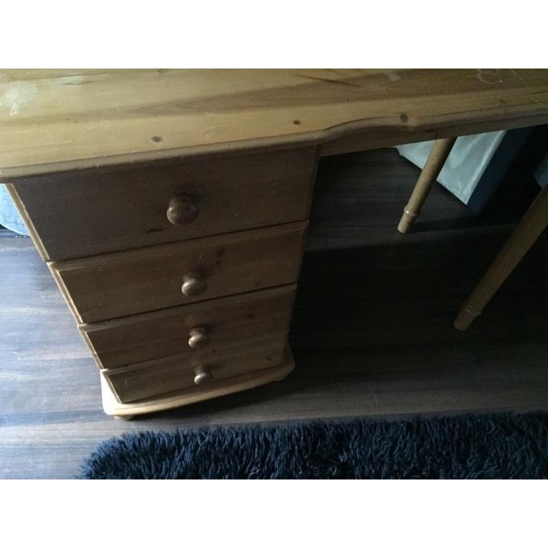 Free Pine Dressing Table