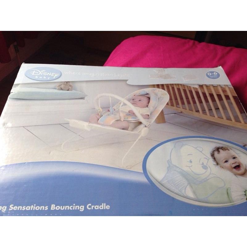 Vibrating sensations bouncing cradle