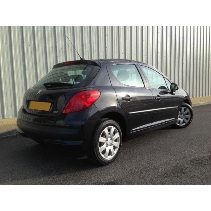 Peugeot 207 S, Economical 1.4, 5 Door Edition, Lovely Car, Low Cost Insurance, Low Tax and Great MPG