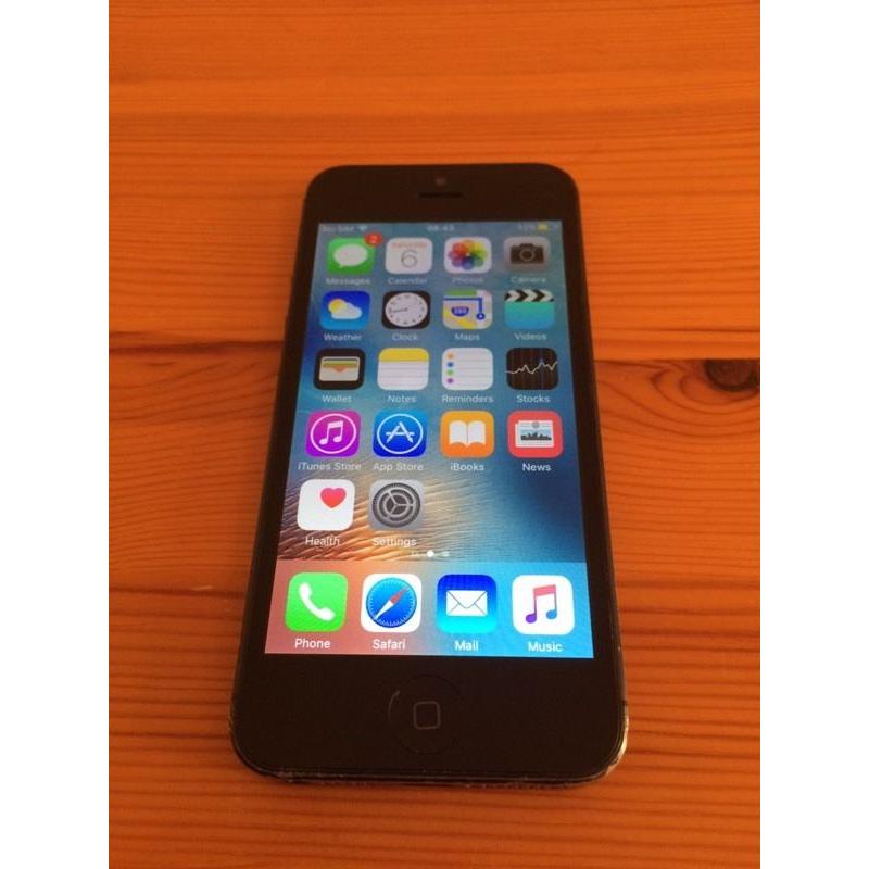 Black iPhone 5 (unlocked, free delivery, more phones available)