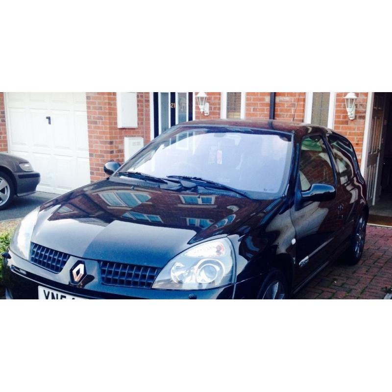 RENAULT CLIO 2.0 182 SPORT 16v