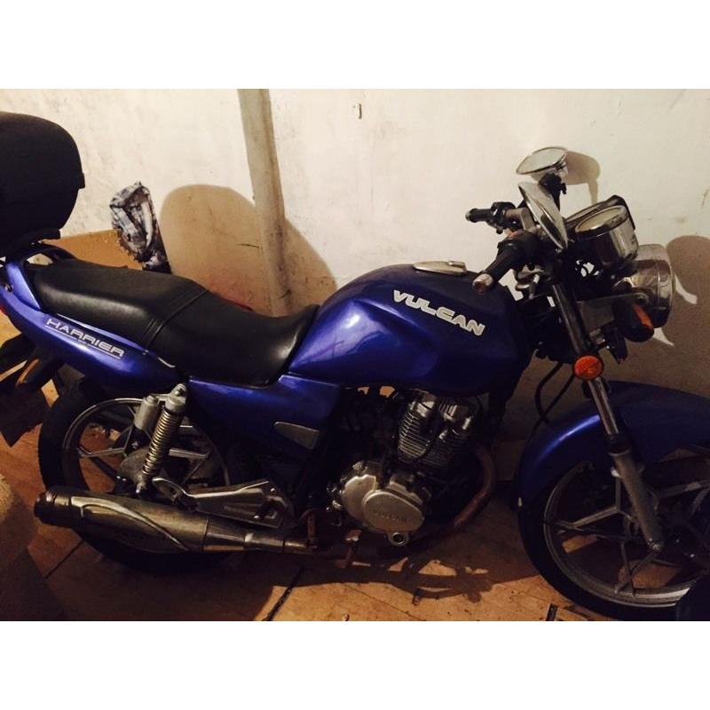 125 cc 4 stroke Vulan Harrier motorbike 54 reg