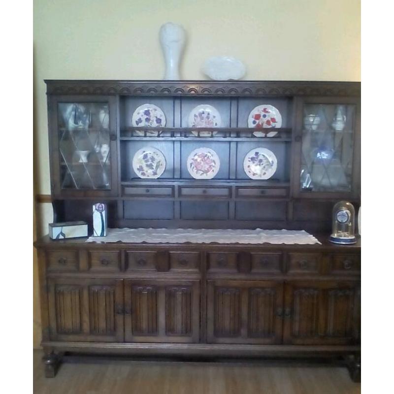 Solid oak dresser.