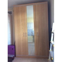 3 door mirrored wardrobe