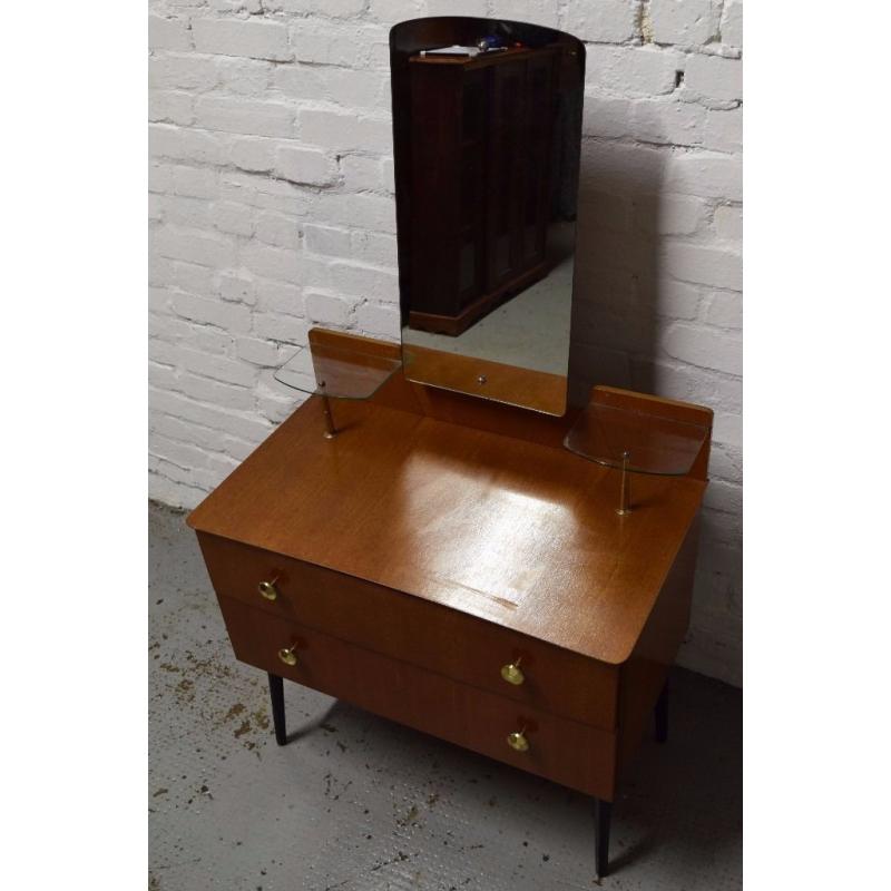 Retro dressing table (DELIVERY AVAILABLE)