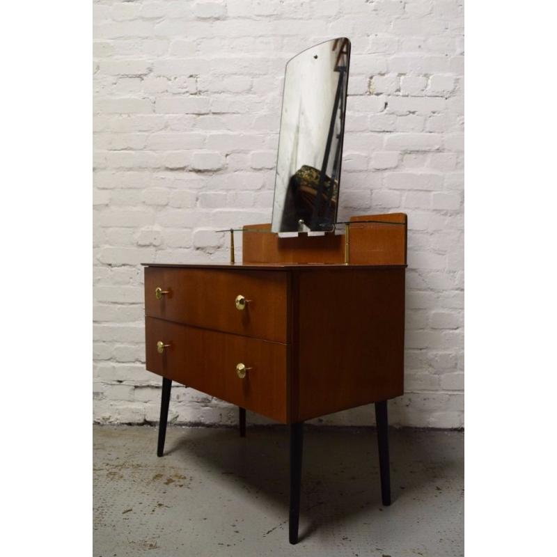 Retro dressing table (DELIVERY AVAILABLE)