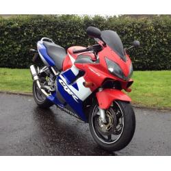 2002 Honda CBR600F4i