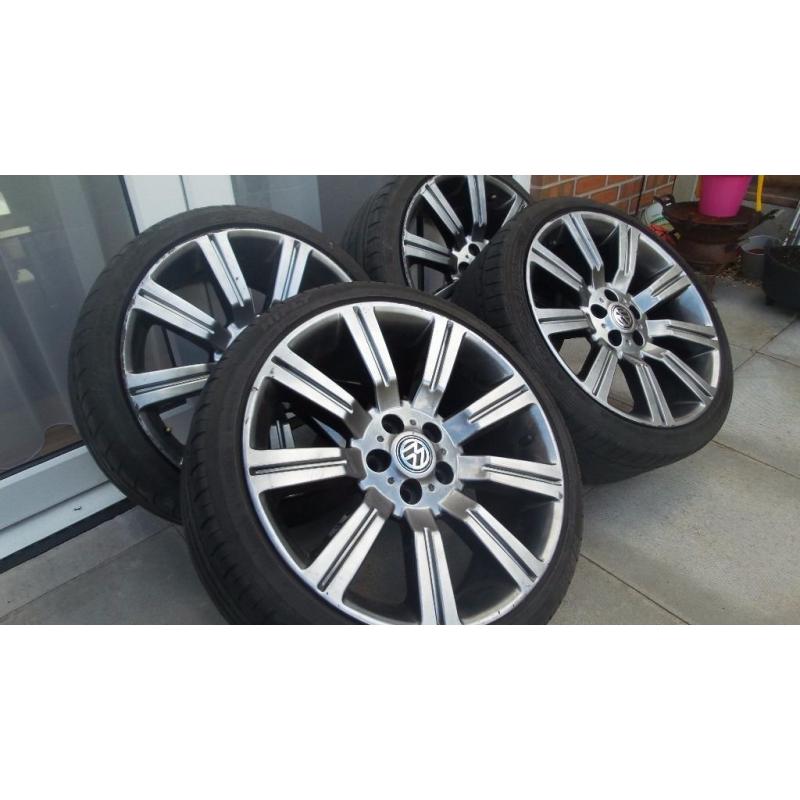 Wheels and tyres 20" (smoked) t5 Transporter