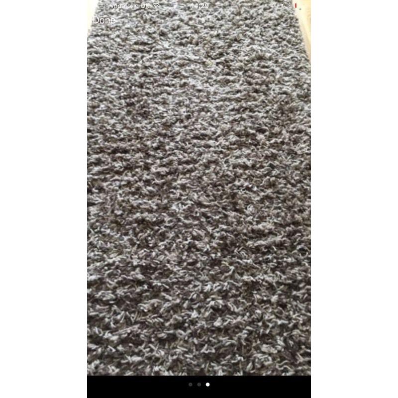 Reduced !! Hallway Rug in a Perfect Condition