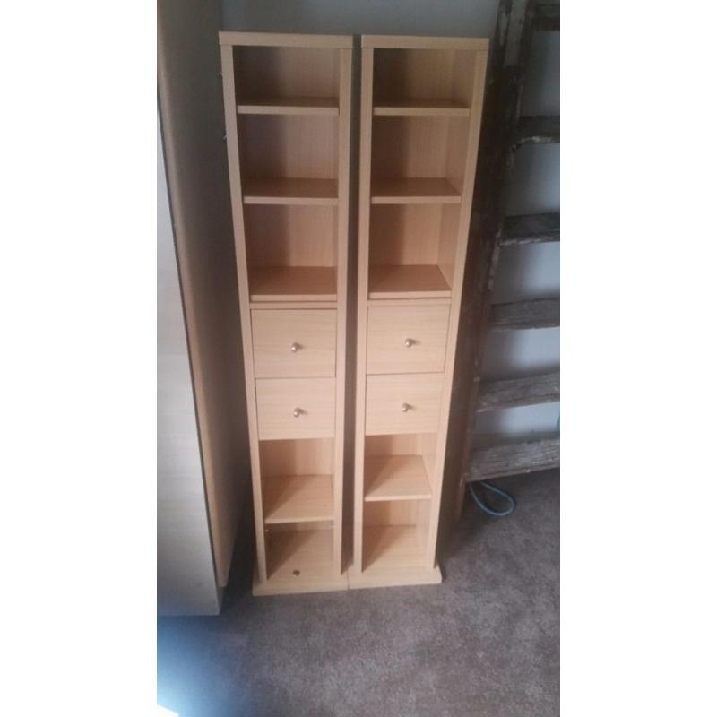 2 storage units good condition