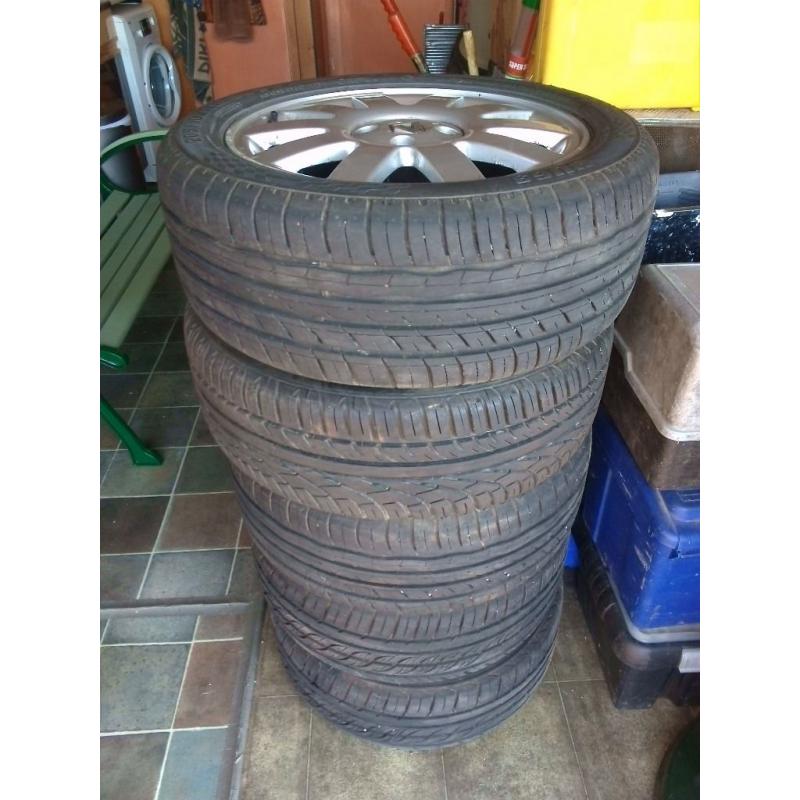 5 Nearly new tyres 205/50 ZR16