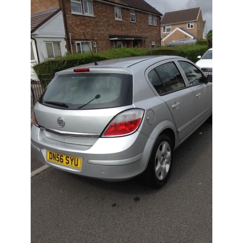 Silver Astra club twin port , 5 door hatchback,petrol car , good condition, MOT until February 2017