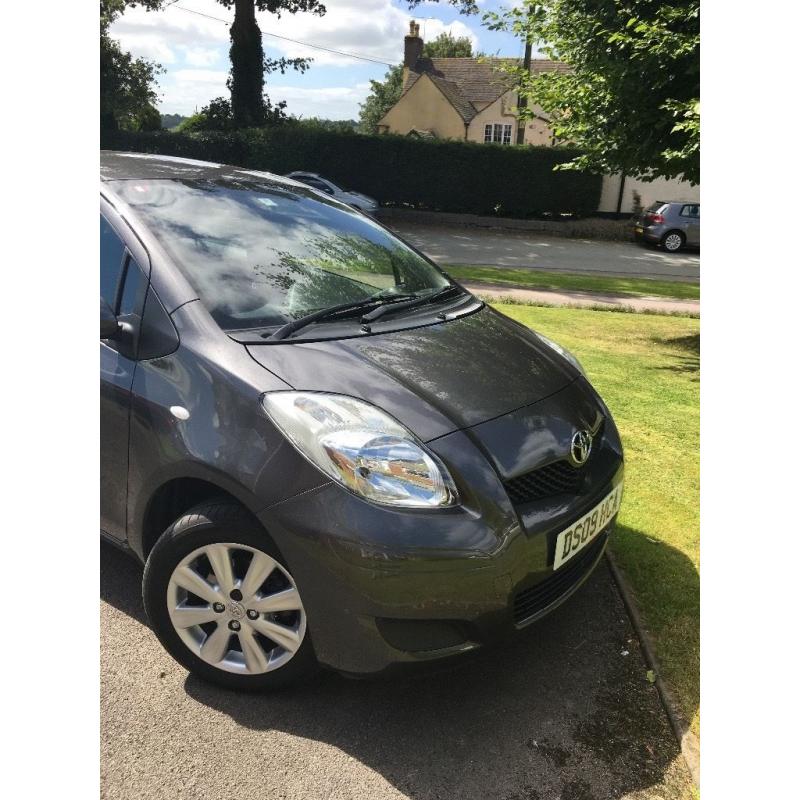 Toyota Yaris TR - 1.4 - Great condition - 1 lady owner