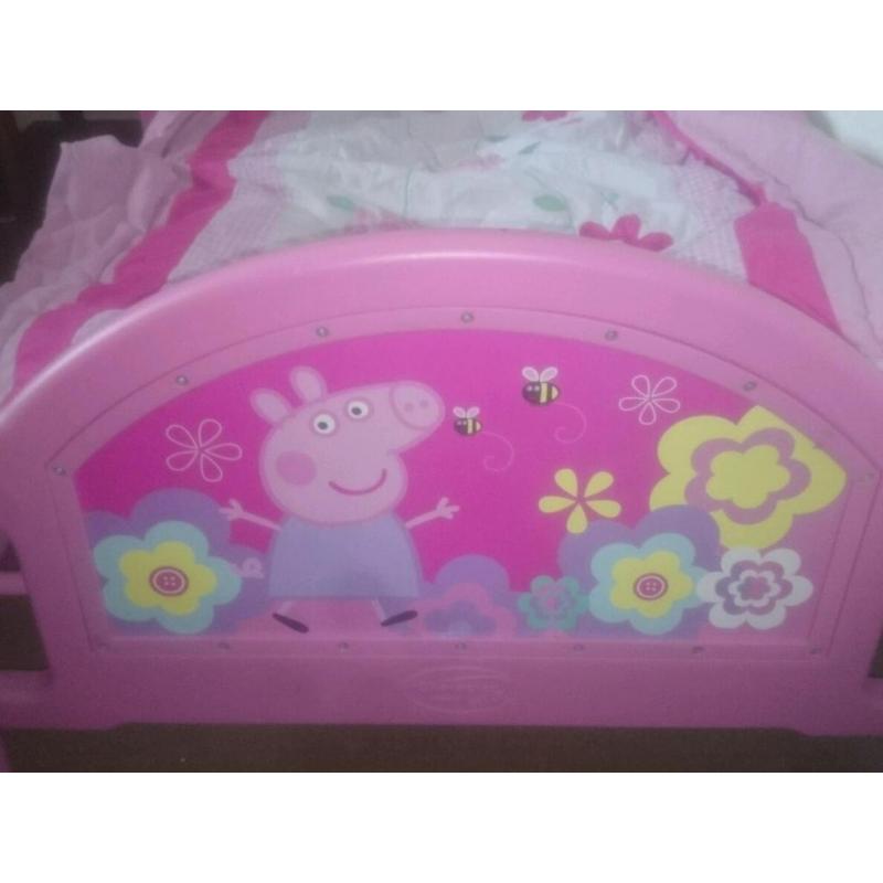 Pepper pig toddler bed