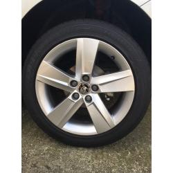 Skoda 16inch Rock alloy wheels with tyres x4