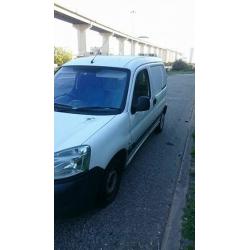 2003 Peugeot Partner 800 HDI LX (Side Load on Both Sides)