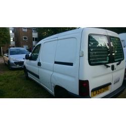 2003 Peugeot Partner 800 HDI LX (Side Load on Both Sides)