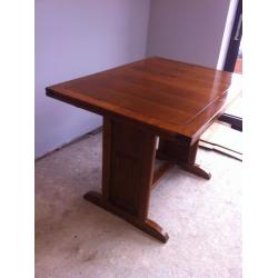 Dining Table 1950s pull out style Beautiful medium wood