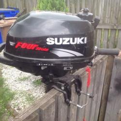 SUZUKI 2.5 HP FOUR STROKE OUTBOARD