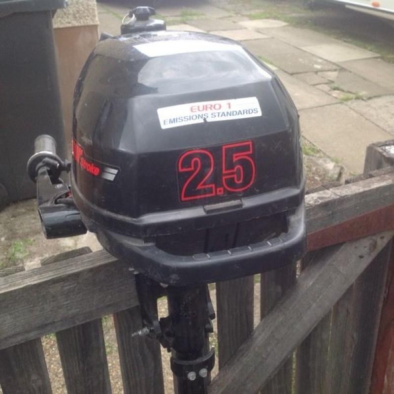 SUZUKI 2.5 HP FOUR STROKE OUTBOARD