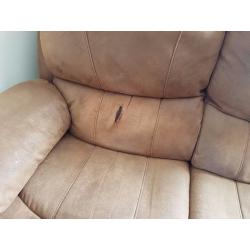 dfs lazboy leather couch dismanteld ready for colection