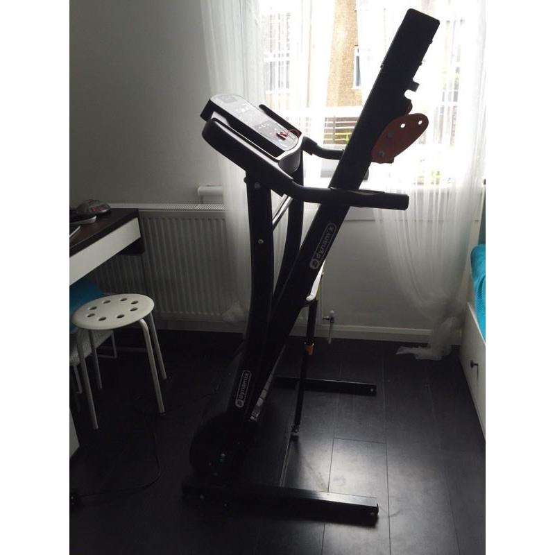 Dynamix motorised treadmill