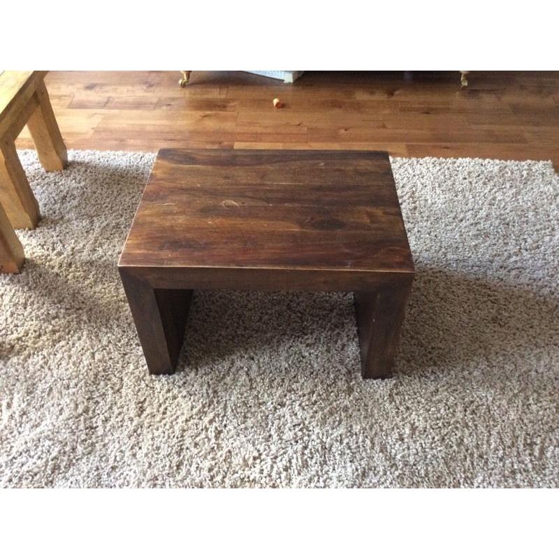 Solid wood chunky table